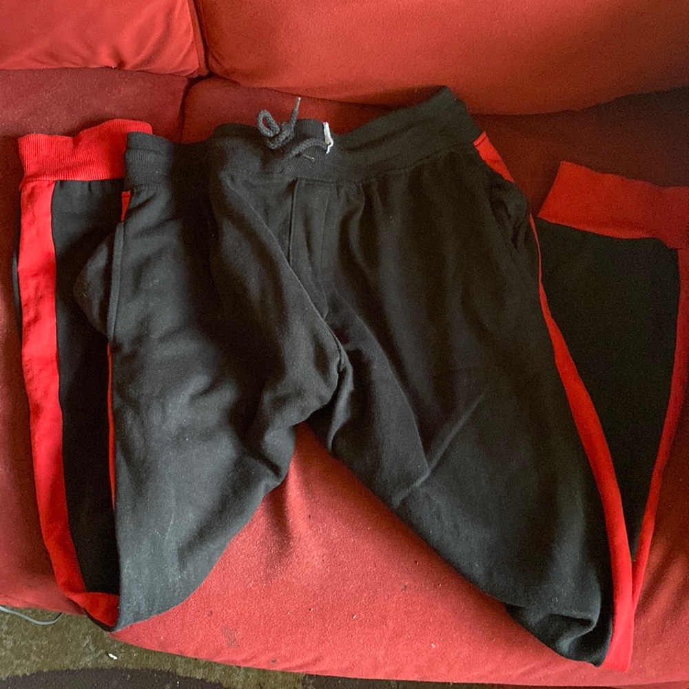 Red and black lavish society sweat suite never worn but no tags